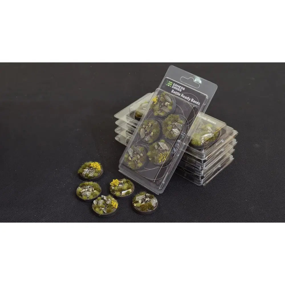 Highland 40mm Round Base (8) - Paint & Tools