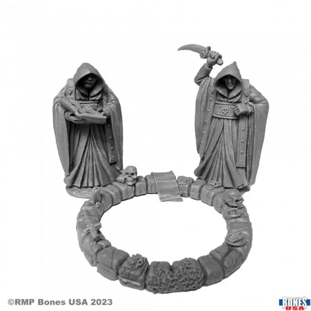 Reaper Legends: Bones USA Townsfolk: Cultists (2) - RPG Miniatures